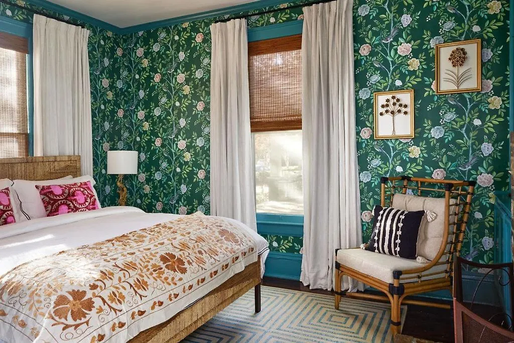 Large Historical Home W/ Fire Pit, Chef Kitchen. Memphis 0*,  Amerikai Egyesült Államok
